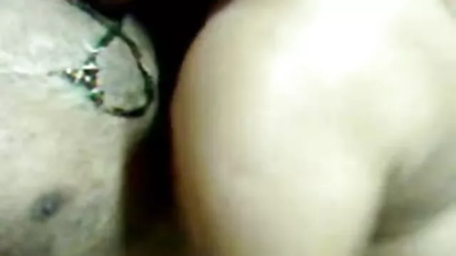 ઊંઘમાં બીપી વીડીયો સેકસી એચડી બપોરે માણસ sucks લોડો બેડ
