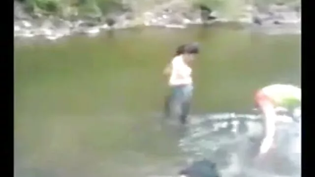 ચરબી મહિલા સાથે બીપી સેકસી એચડી વીડીયો fucks કાળા મુલાકાતીઓ માટે સારા પૈસા