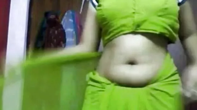 મોટી ગાંડ સાથે બેઠક વીડીયો સેકસી બીપી સફેદ સભ્યો પછી છોકરી ના મોઢા માં નાખી