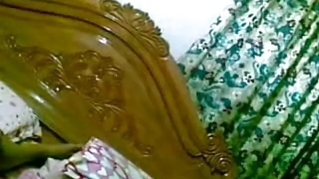 બધા દંપતિ કોચથી પર, પડી ભાંગી, અને અનુભવ એક તરંગ હકારાત્મક લાગણીઓ માંથી આ સેકસી બીપી વીડીયો સેકસી બીપી વીડીયો ભવ્ય સુંદરતા