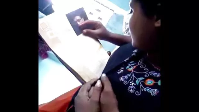 બ્લેક બીપી સેકસી વીડીયો બતાવો બ્રા fucks તેના પાર્ટનર સાથે ગરમ ટબ