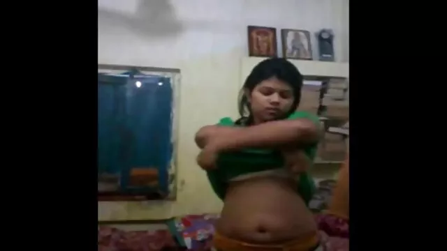 રમતિયાળ બીપી સેકસી વીડીયો ફૂલ એચડી સાથે મોટા બોબલા પર કોચથી પર ચોદતિ વખતે કૅસ્ટિંગ કરવુ