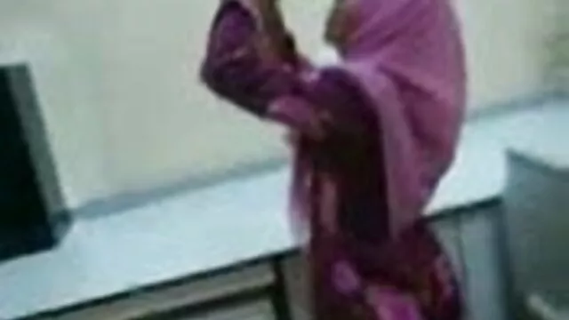 સોનેરી બીપી વીડીયા સેકસી ઘૂંટણ માં કરે છે blowjob પહેલાં સંભોગ કર્યા ઓવરને અંતે એક રોમેન્ટિક સાંજે
