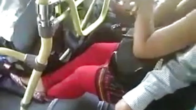 વ્યક્તિ fucks આ ગર્દભ માં લાંબા સમય સભ્ય ઘરે. સની લિયોન સેકસી બીપી વીડીયો