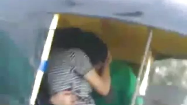યુવાન કાળી લે છે એક ઊંડા blowjob પહેલાં સંભોગ કર્યા વીડીયો સેકસી બીપી અલગ અલગ સ્થિતિ