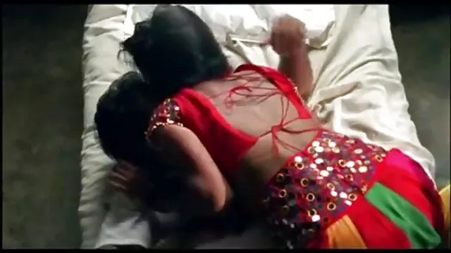 લવલી છોકરી સાથે એક માણસ સેકસી બીપી વીડીયો સેકસી ઊંઘ પર આ સપ્તાહના, મિસ યોનિ
